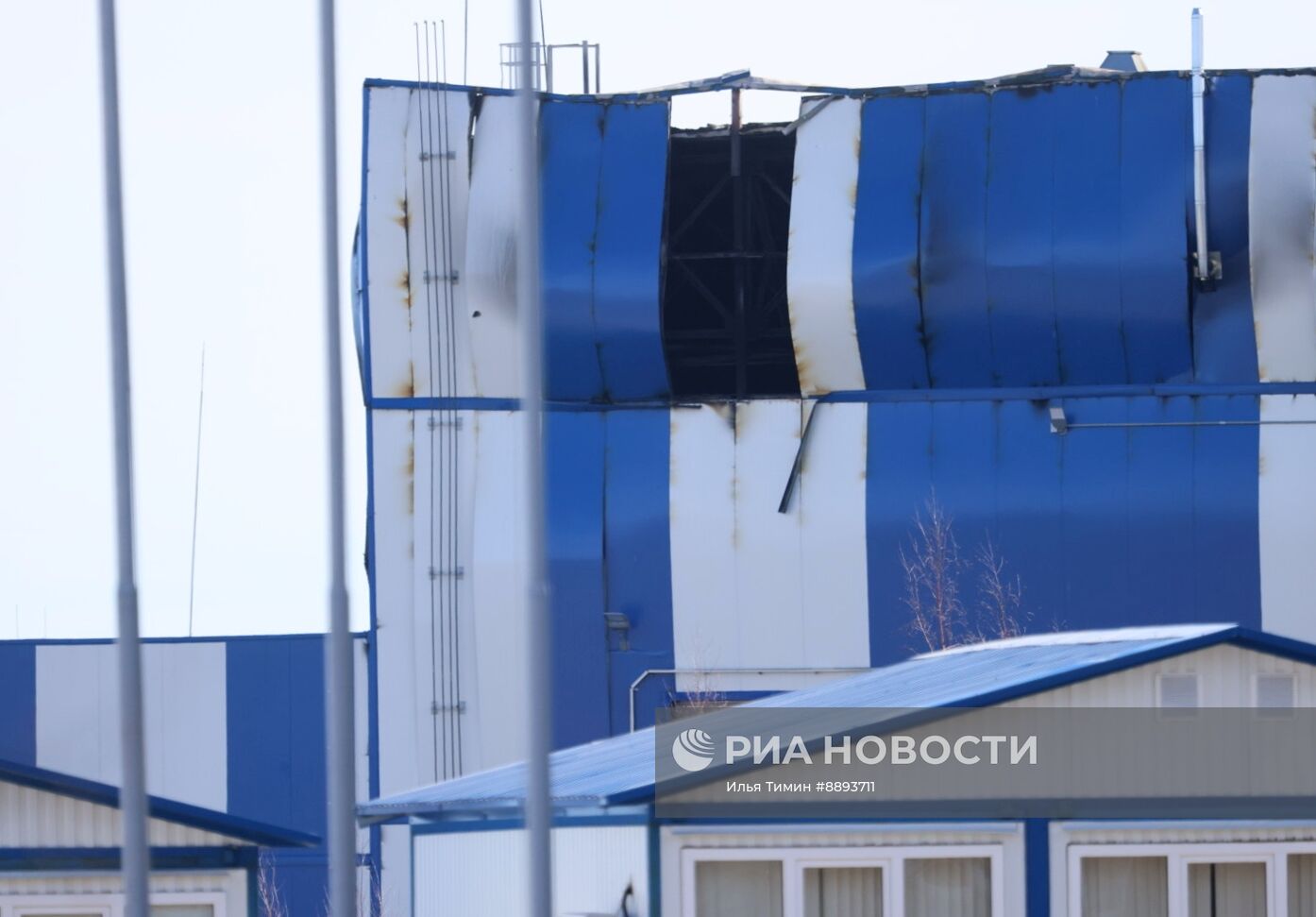 Последствия пожара на предприятии "Онежский судостроительный завод" в Петрозаводске