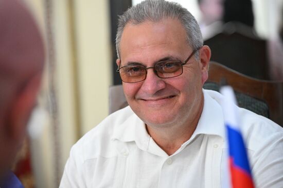 Визит заместителя председателя правительства РФ Д. Чернышенко на Кубу