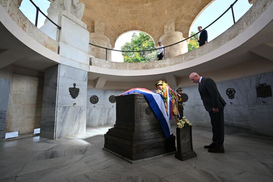 Визит заместителя председателя правительства РФ Д. Чернышенко на Кубу