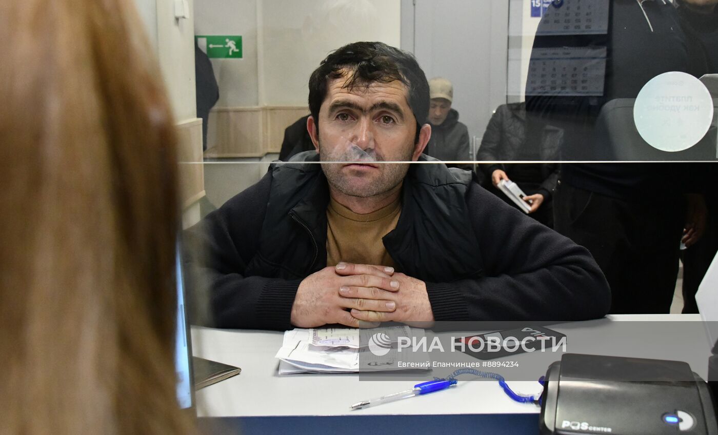 Выдача разрешения на работу в России иностранным гражданам