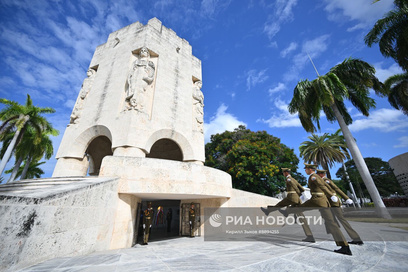 Визит заместителя председателя правительства РФ Д. Чернышенко на Кубу