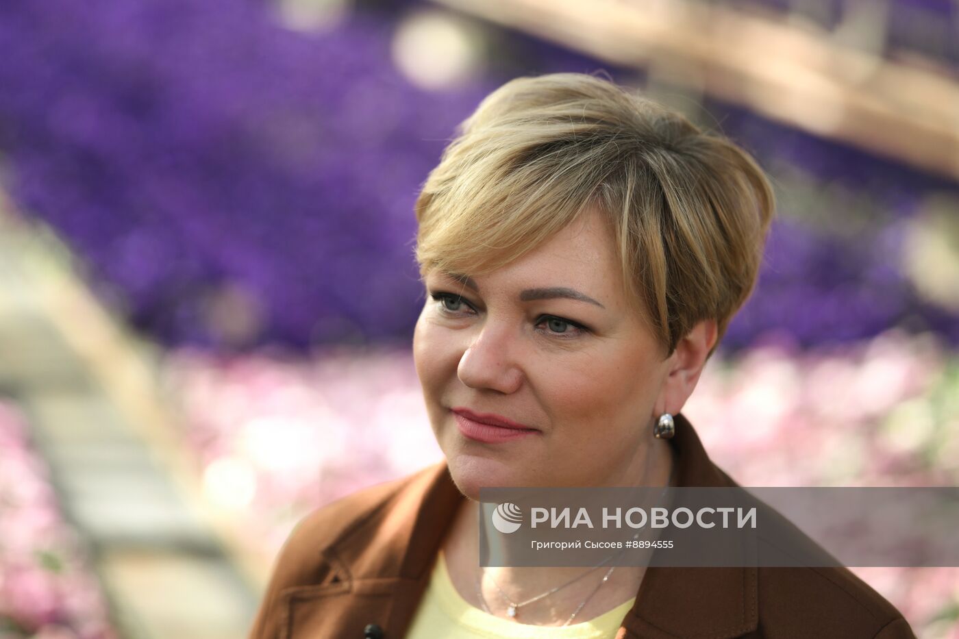 Выращивание цветов для высаживания в городские клумбы