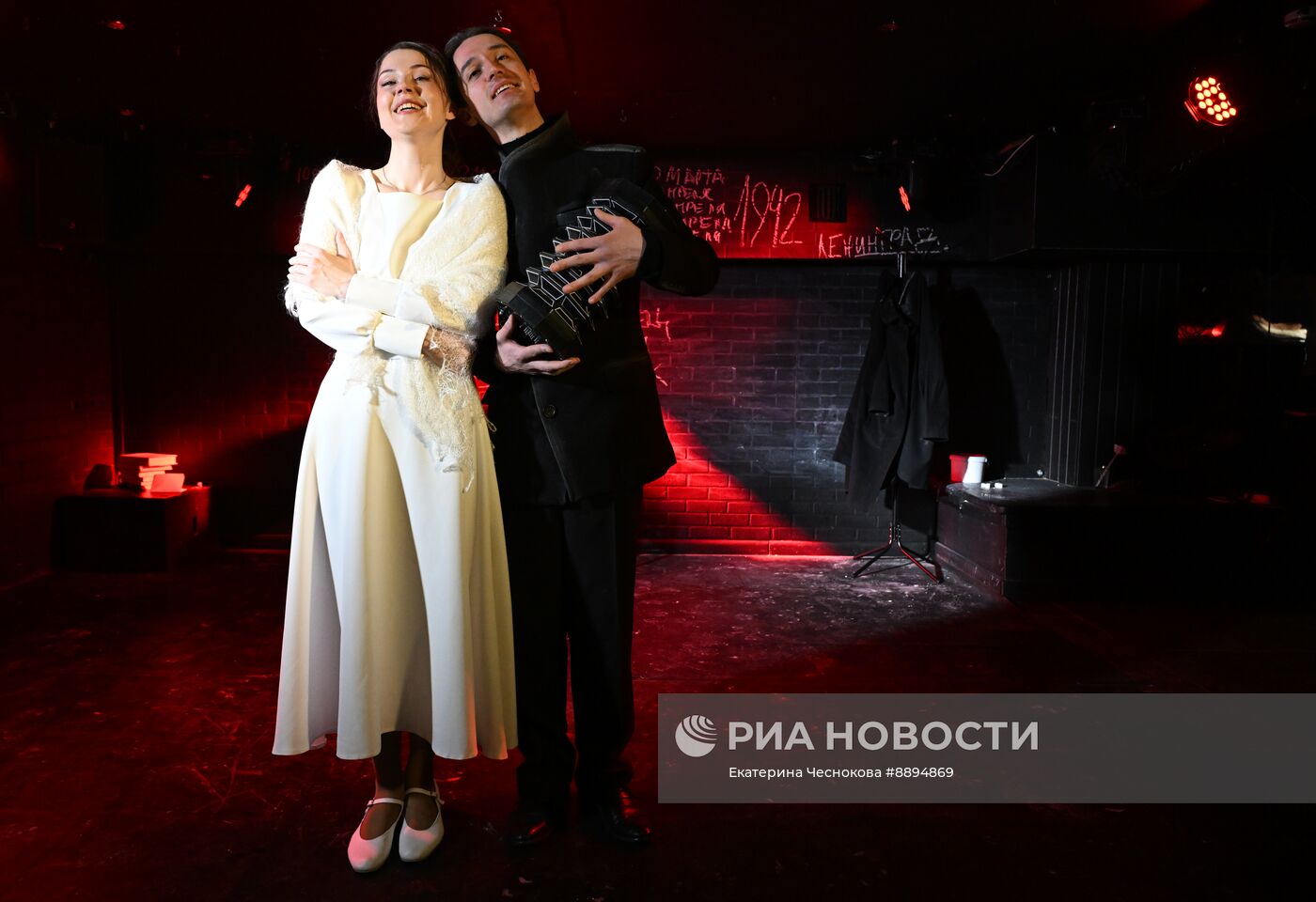 Спектакль "Мой бедный Марат" в театре на Юго-Западе 