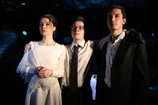 Спектакль "Мой бедный Марат" в театре на Юго-Западе 