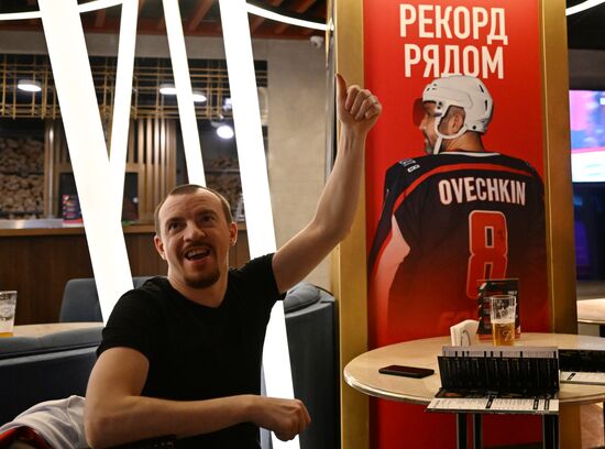 Александр Овечкин сравнялся с Уэйном Гретцки по количеству голов в истории НХЛ
