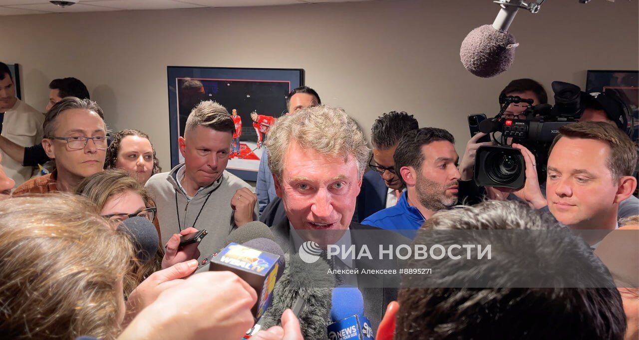 Александр Овечкин сравнялся с Уэйном Гретцки по количеству голов в истории НХЛ