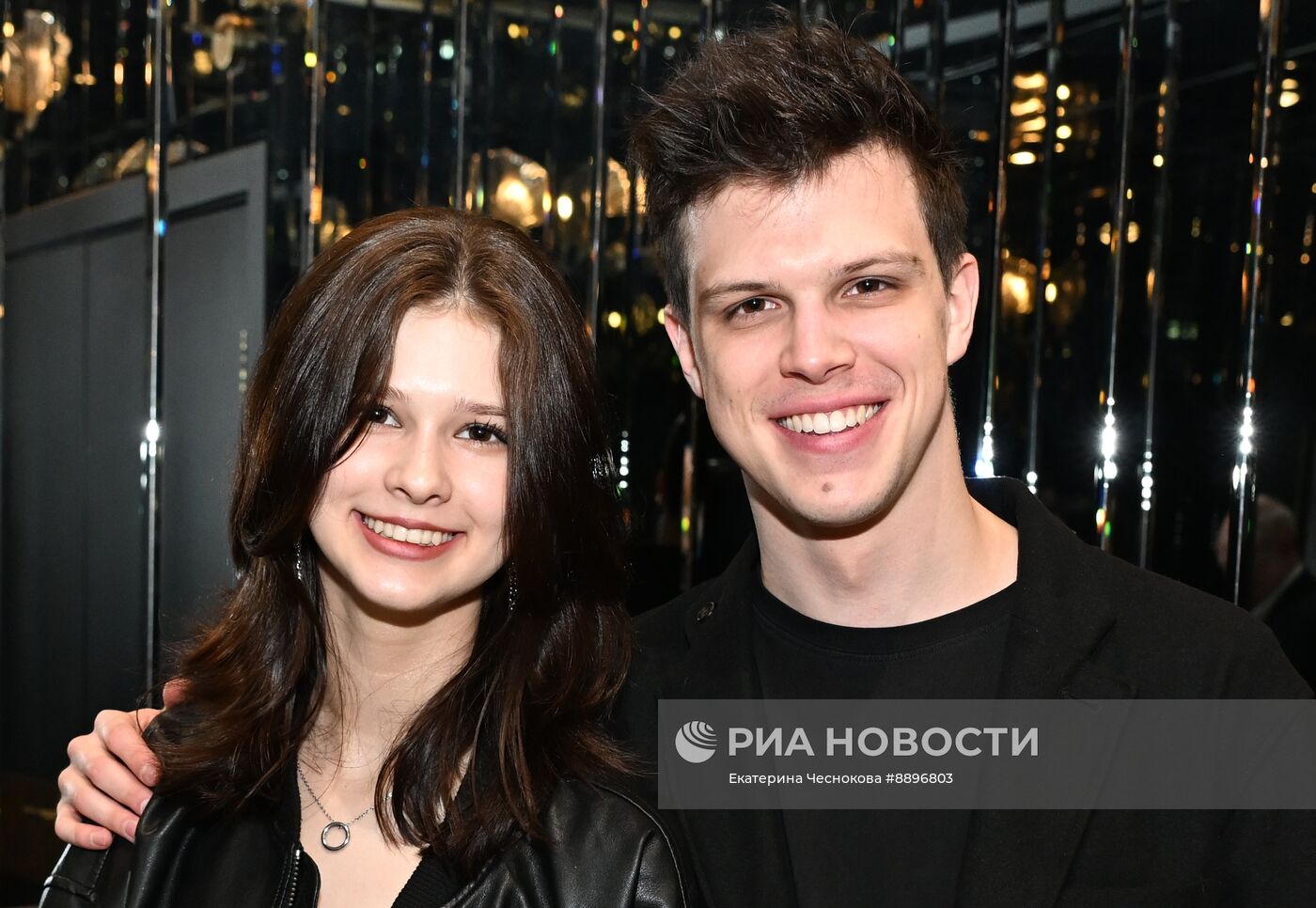 Премьера сериала "ВИА Васильки"