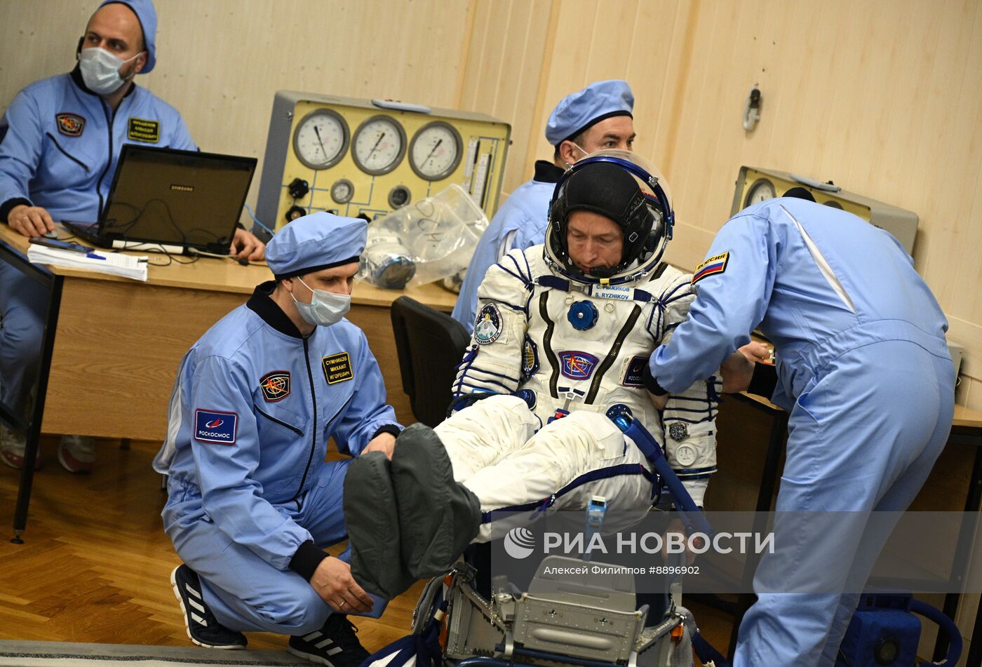 Запуск РН "Союз-2.1а" с кораблем "Союз МС-27" с космодрома Байконур