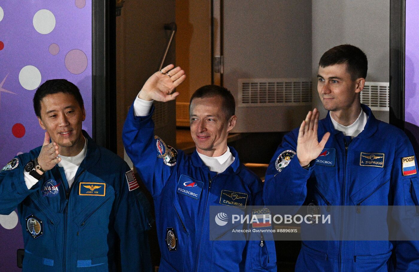 Запуск РН "Союз-2.1а" с кораблем "Союз МС-27" с космодрома Байконур