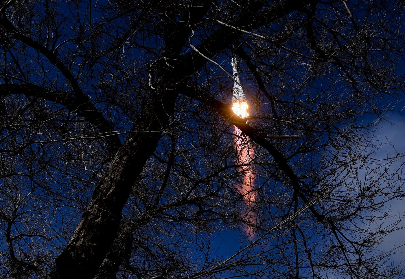 Запуск РН "Союз-2.1а" с кораблем "Союз МС-27" с космодрома Байконур