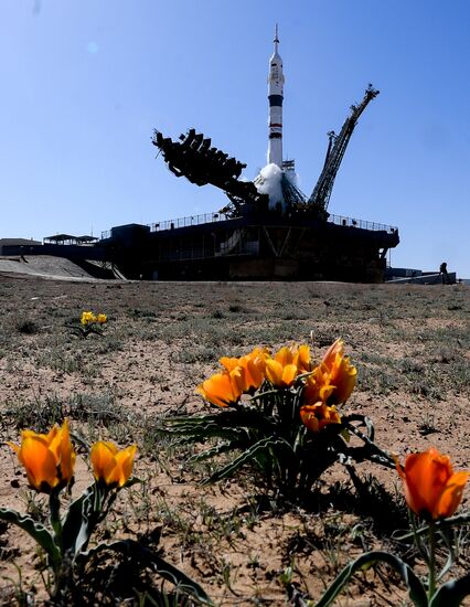 Запуск РН "Союз-2.1а" с кораблем "Союз МС-27" с космодрома Байконур