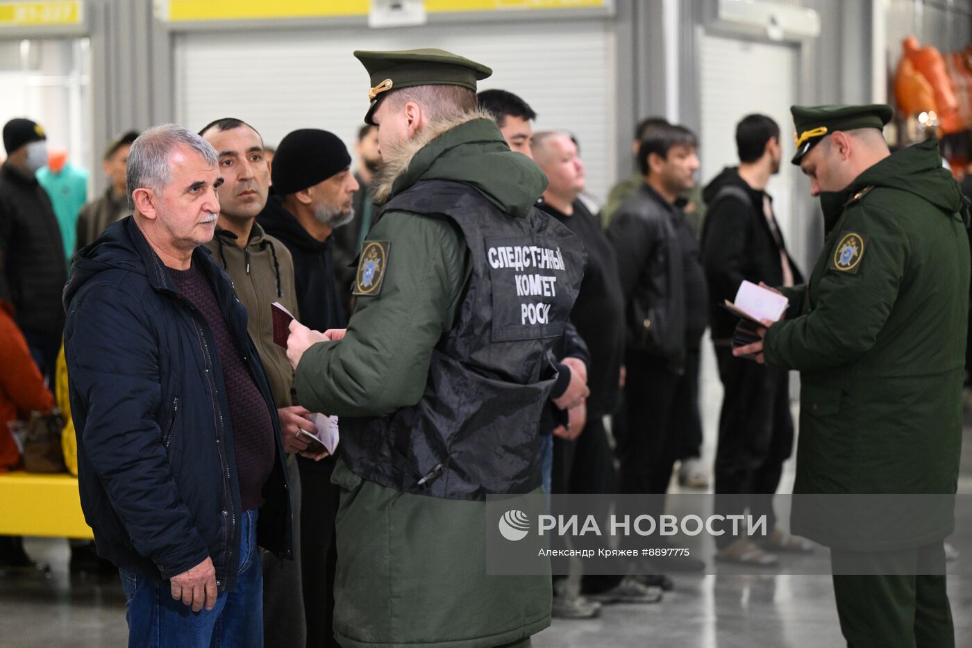 Рейд по проверке документов у мигрантов