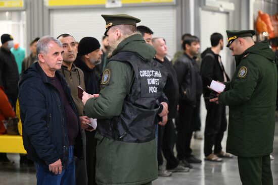 Рейд по проверке документов у мигрантов