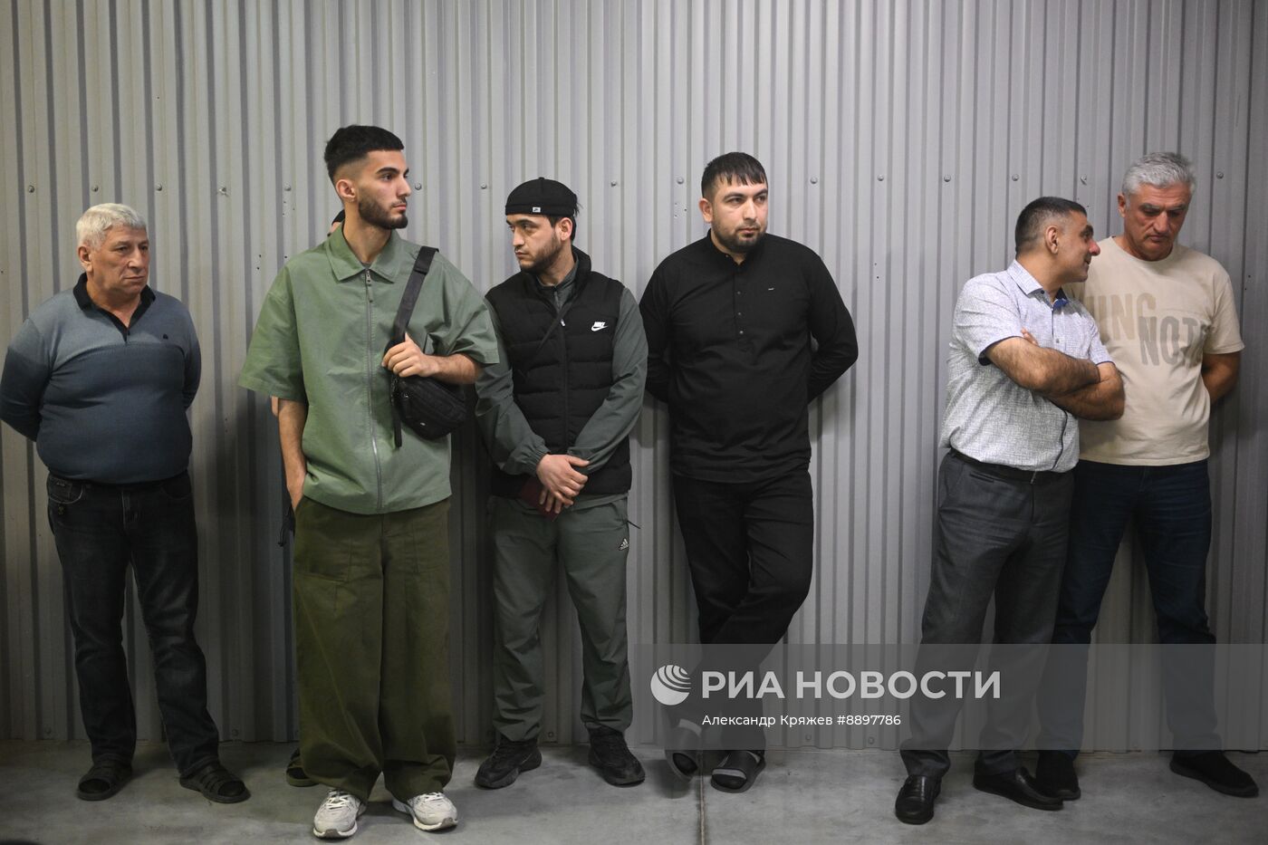 Рейд по проверке документов у мигрантов