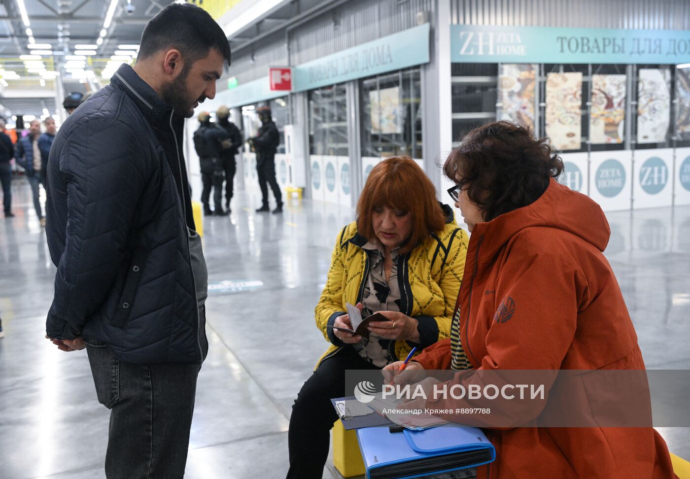 Рейд по проверке документов у мигрантов