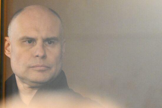 Оглашение приговора бывшему совладельцу "Азбуки вкуса" 