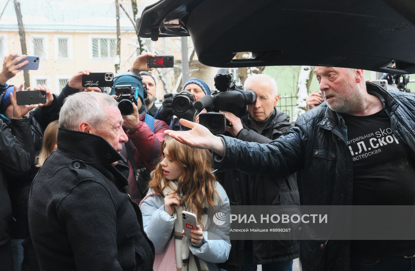 Освобождение М. Ефремова по УДО