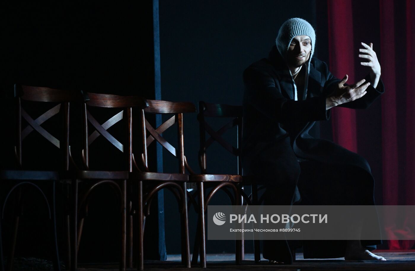 Спектакль "Гамлет" в театре на Таганке