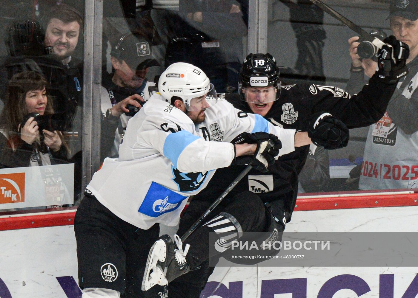 Хоккей. КХЛ. Матч "Трактор" - "Динамо Мн"