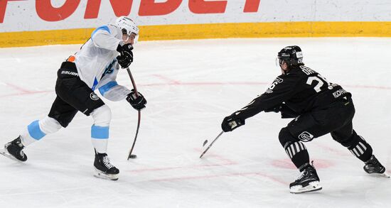 Хоккей. КХЛ. Матч "Трактор" - "Динамо Мн"