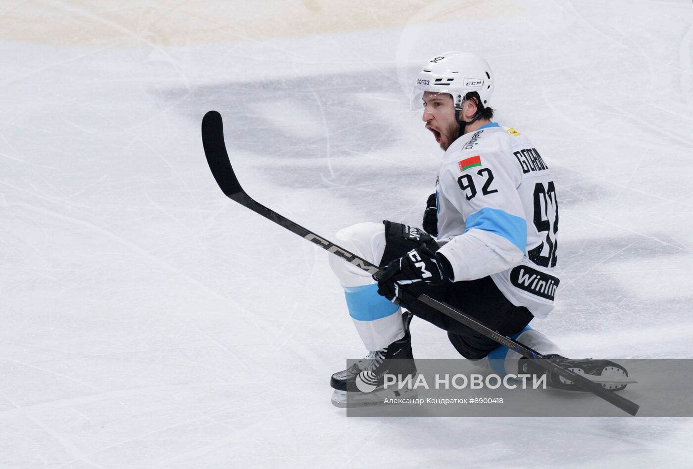 Хоккей. КХЛ. Матч "Трактор" - "Динамо Мн"