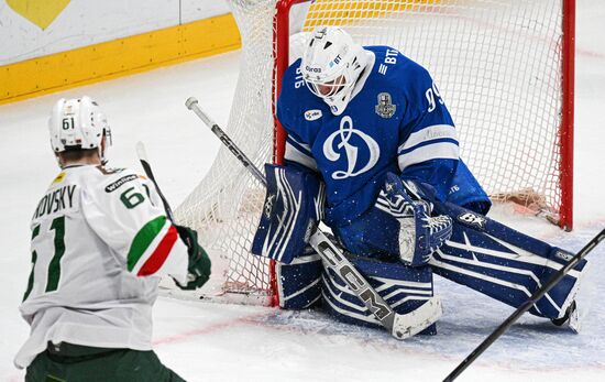 Хоккей. КХЛ. Матч "Динамо М" - "Ак Барс"