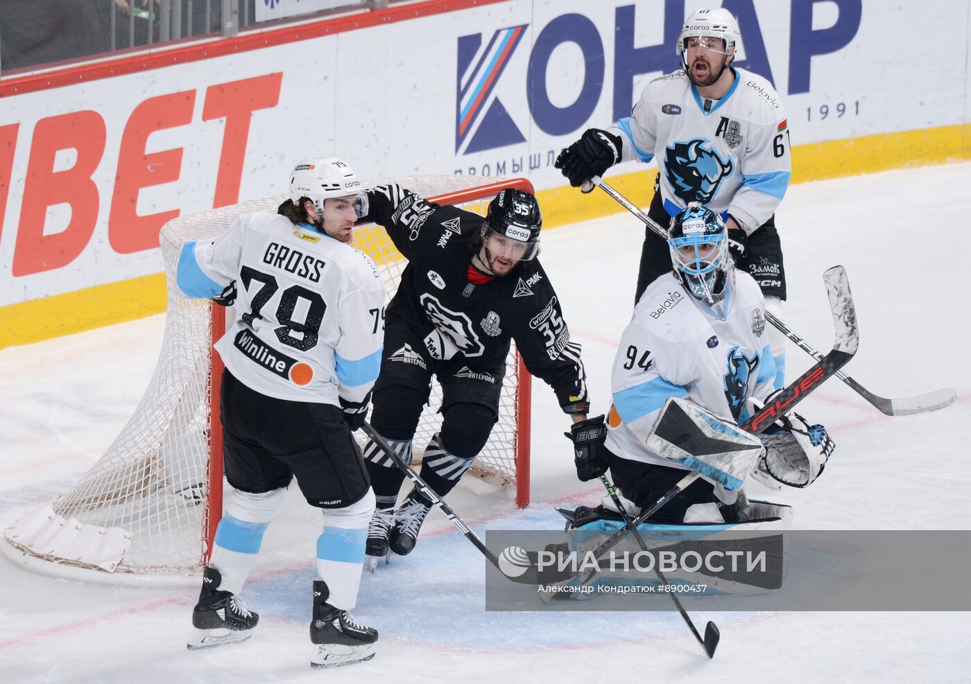 Хоккей. КХЛ. Матч "Трактор" - "Динамо Мн"