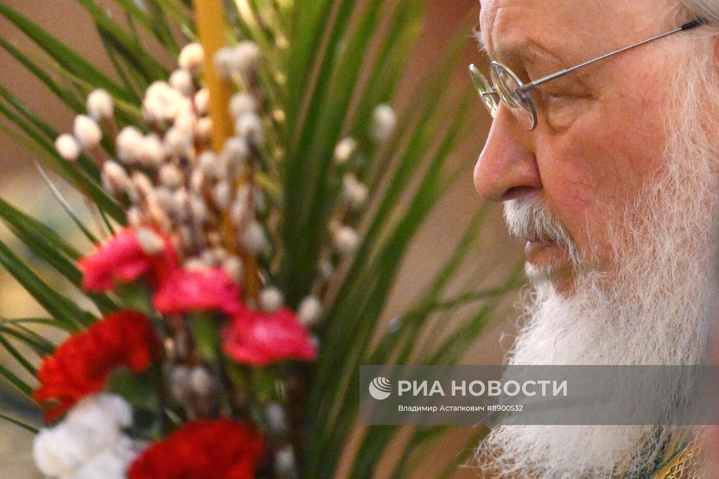 Богослужение в канун Вербного воскресенья