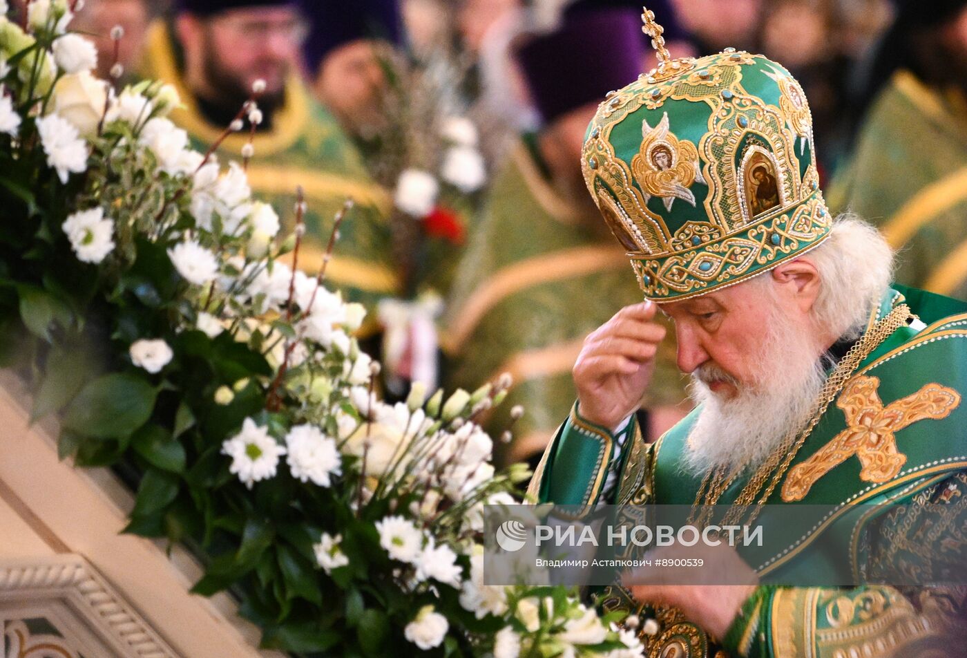 Богослужение в канун Вербного воскресенья