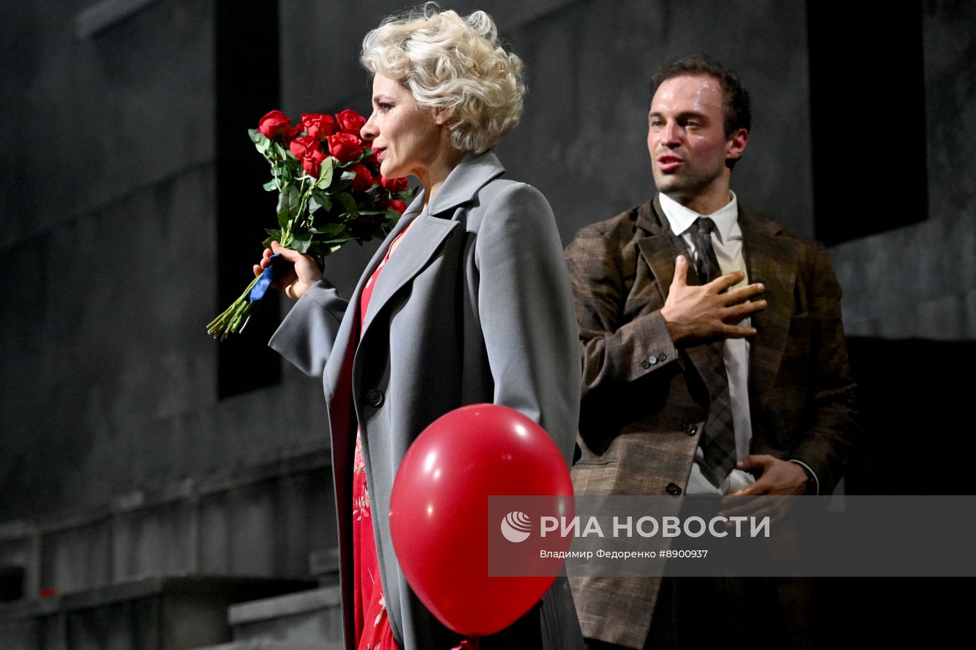Спектакль "Солнце Ландау" в театре им. Евг. Вахтангова