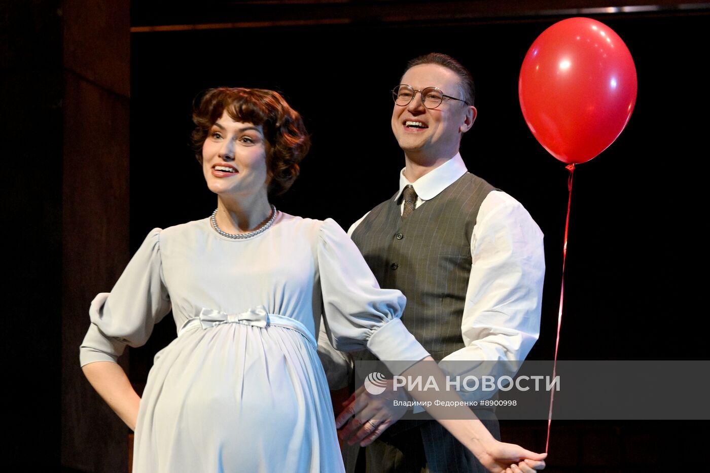 Спектакль "Солнце Ландау" в театре им. Евг. Вахтангова