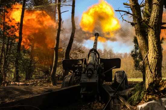 Артиллеристы 30-го мотострелкового полка группировки войск "Север"