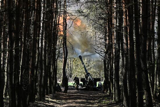 Артиллеристы 30-го мотострелкового полка группировки войск "Север"