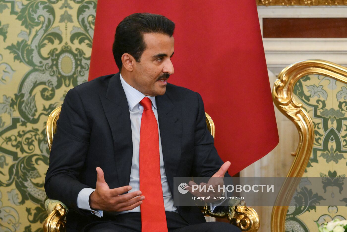 Встреча президента РФ Владимира Путина и эмира Катара Тамима бен Хамада Аль Тани