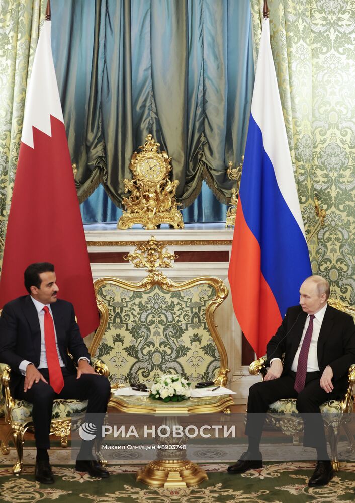 Встреча президента РФ Владимира Путина и эмира Катара Тамима бен Хамада Аль Тани