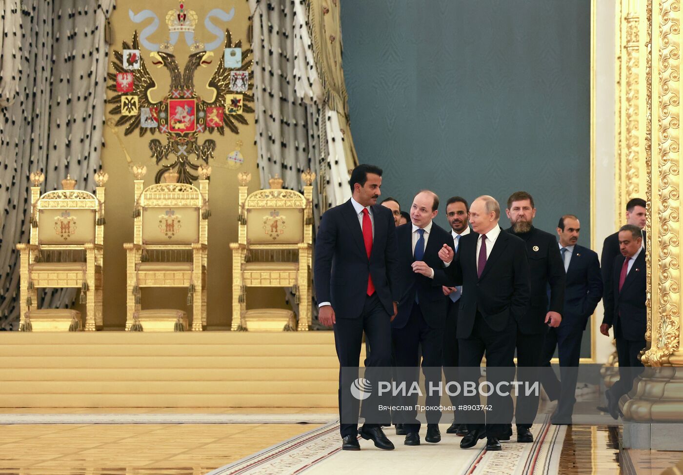 Встреча президента РФ Владимира Путина и эмира Катара Тамима бен Хамада Аль Тани