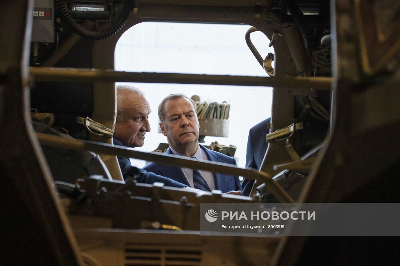 Рабочая поездка зампреда Совбеза Д. Медведева в ЮФО
