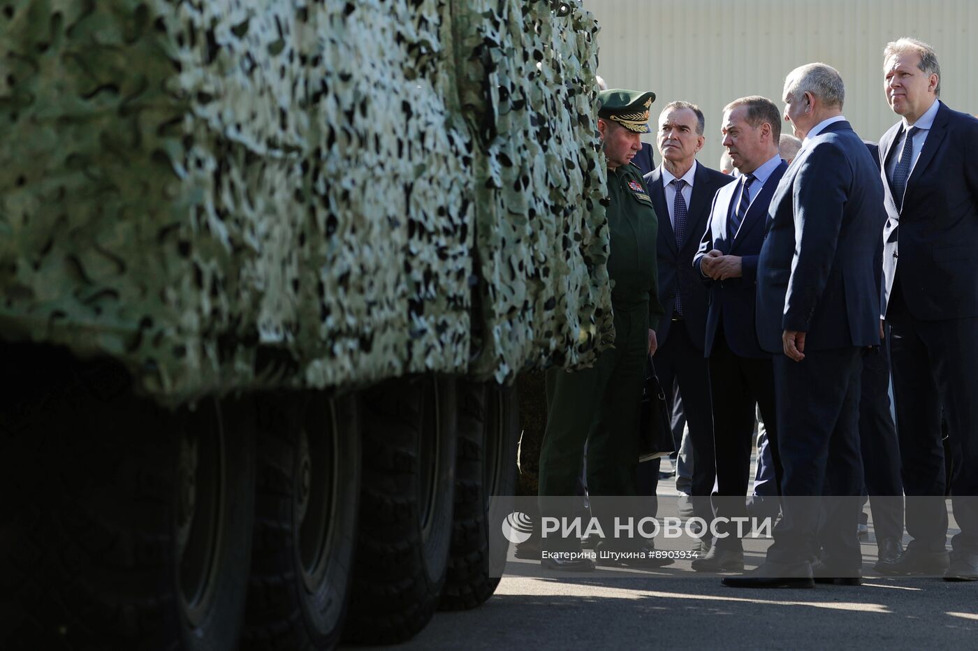Рабочая поездка зампреда Совбеза Д. Медведева в ЮФО