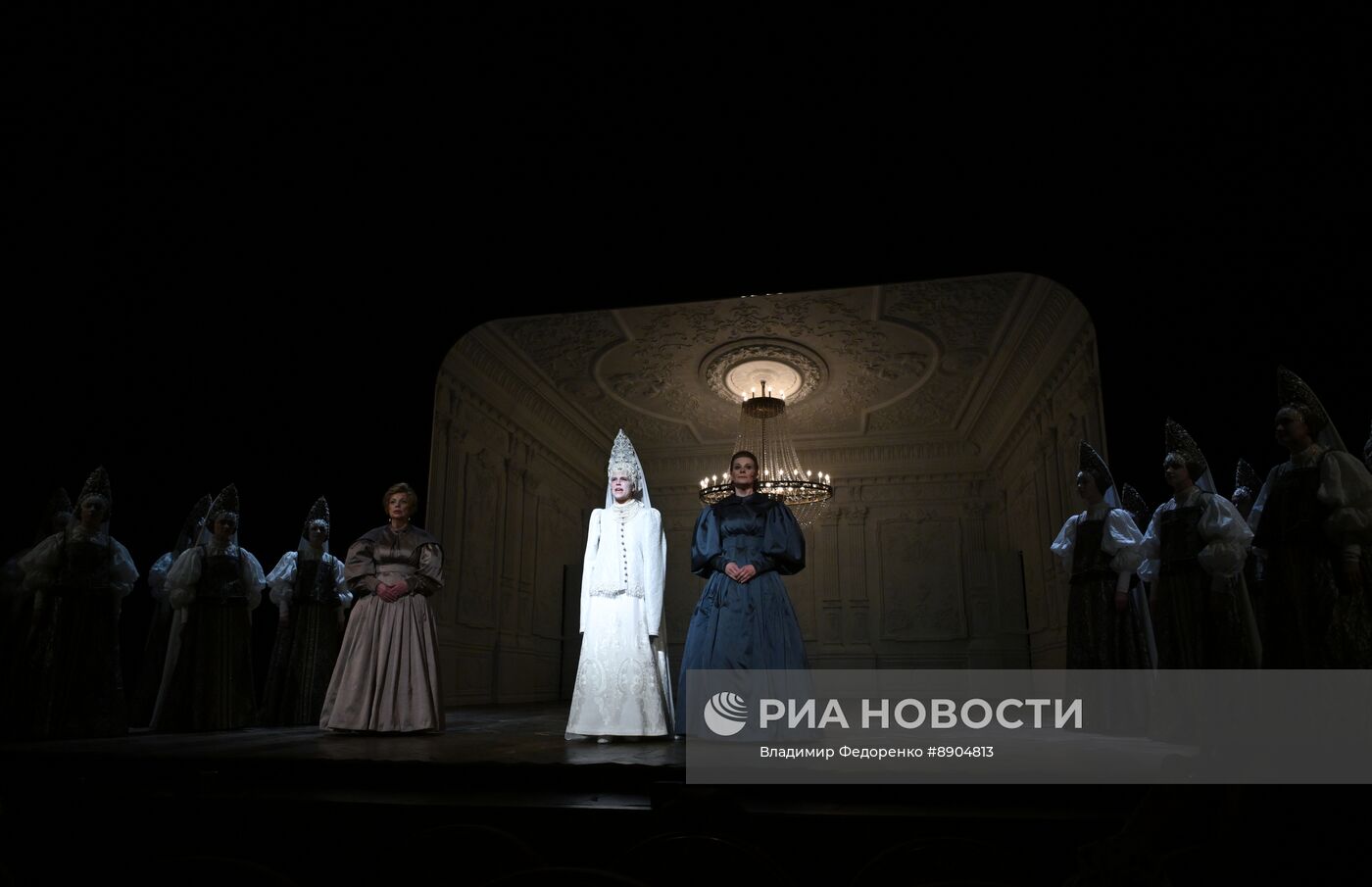 Спектакль "Женитьба" в театре Моссовета 