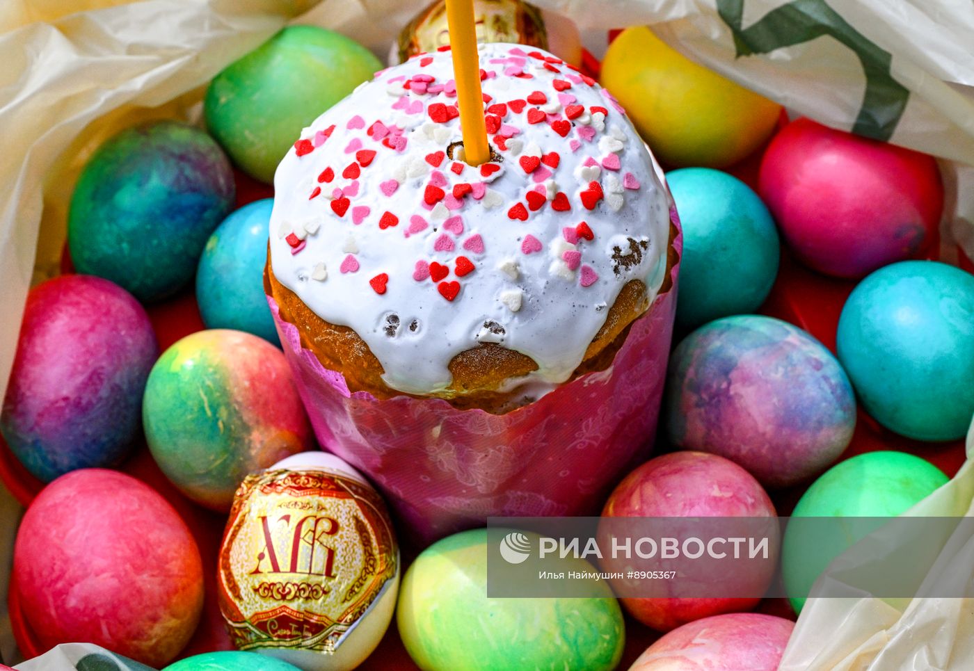 Освящение пасхальных куличей и яиц в городах России