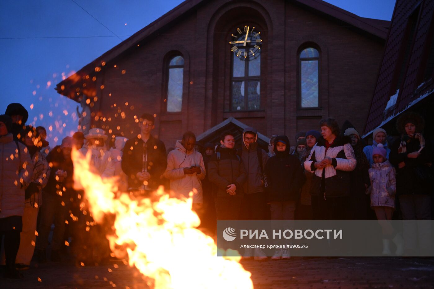 Празднование католической Пасхи в России