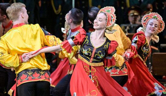 Гала-концерт фестиваля "Во имя жизни" в Казани