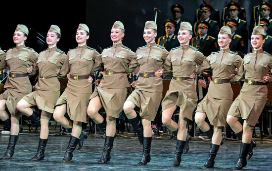 Гала-концерт фестиваля "Во имя жизни" в Казани