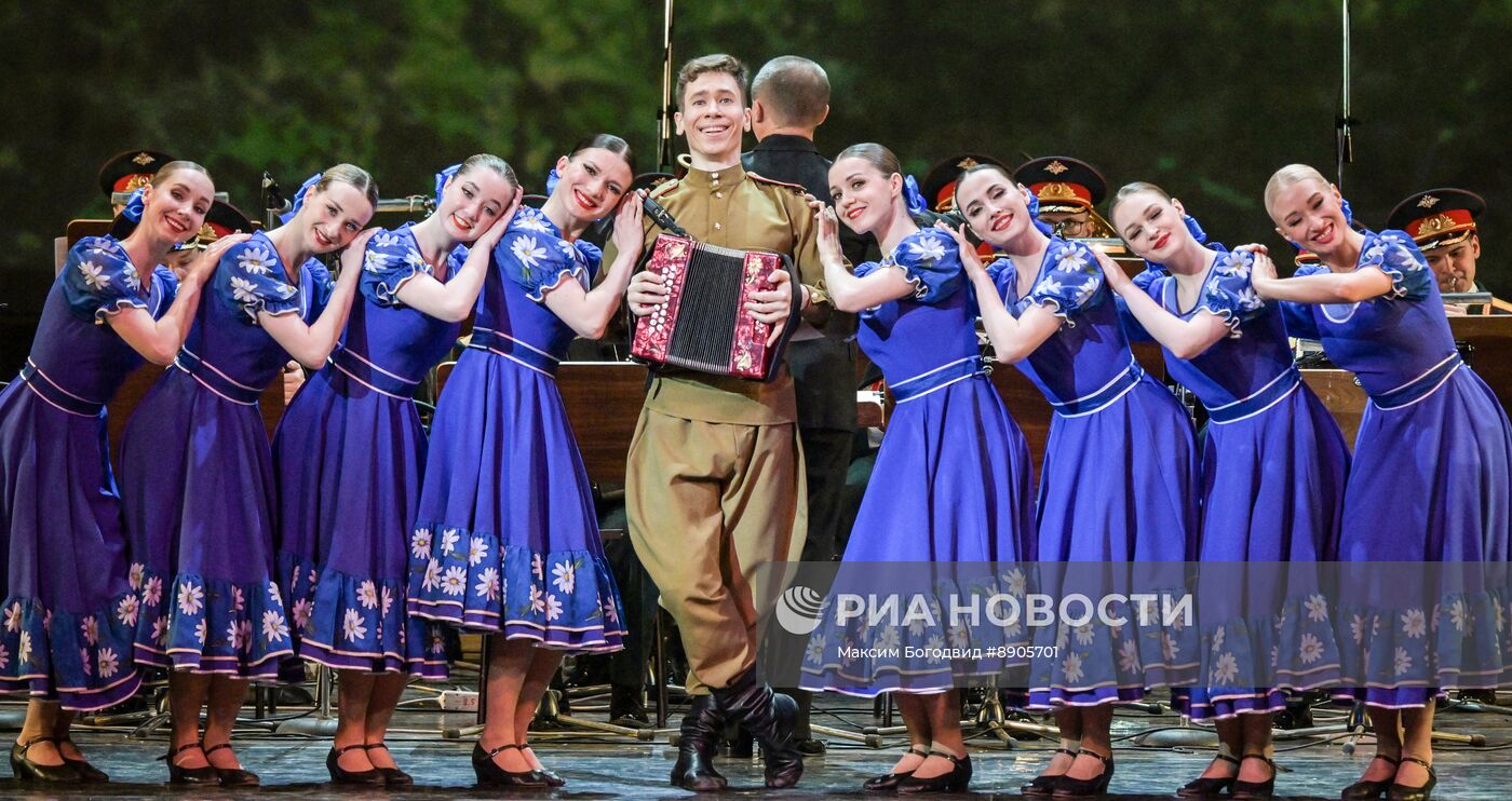 Гала-концерт фестиваля "Во имя жизни" в Казани