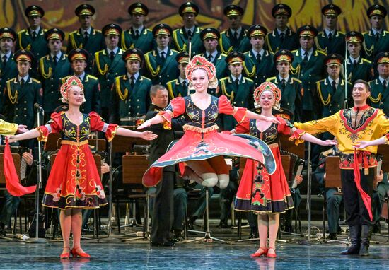 Гала-концерт фестиваля "Во имя жизни" в Казани