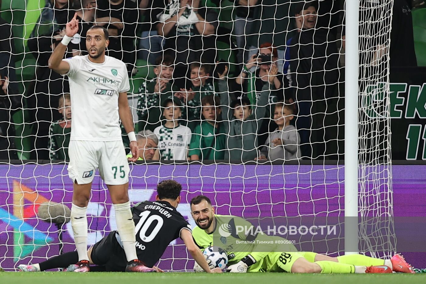 Футбол. РПЛ. Матч "Краснодар" - "Ахмат"