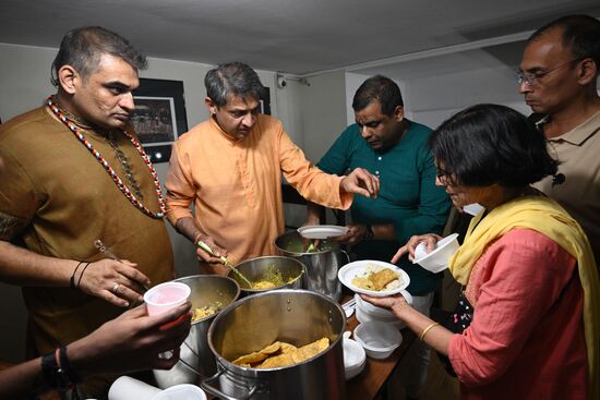 Благотворительные обеды Индийского национального культурного центра "Сита"