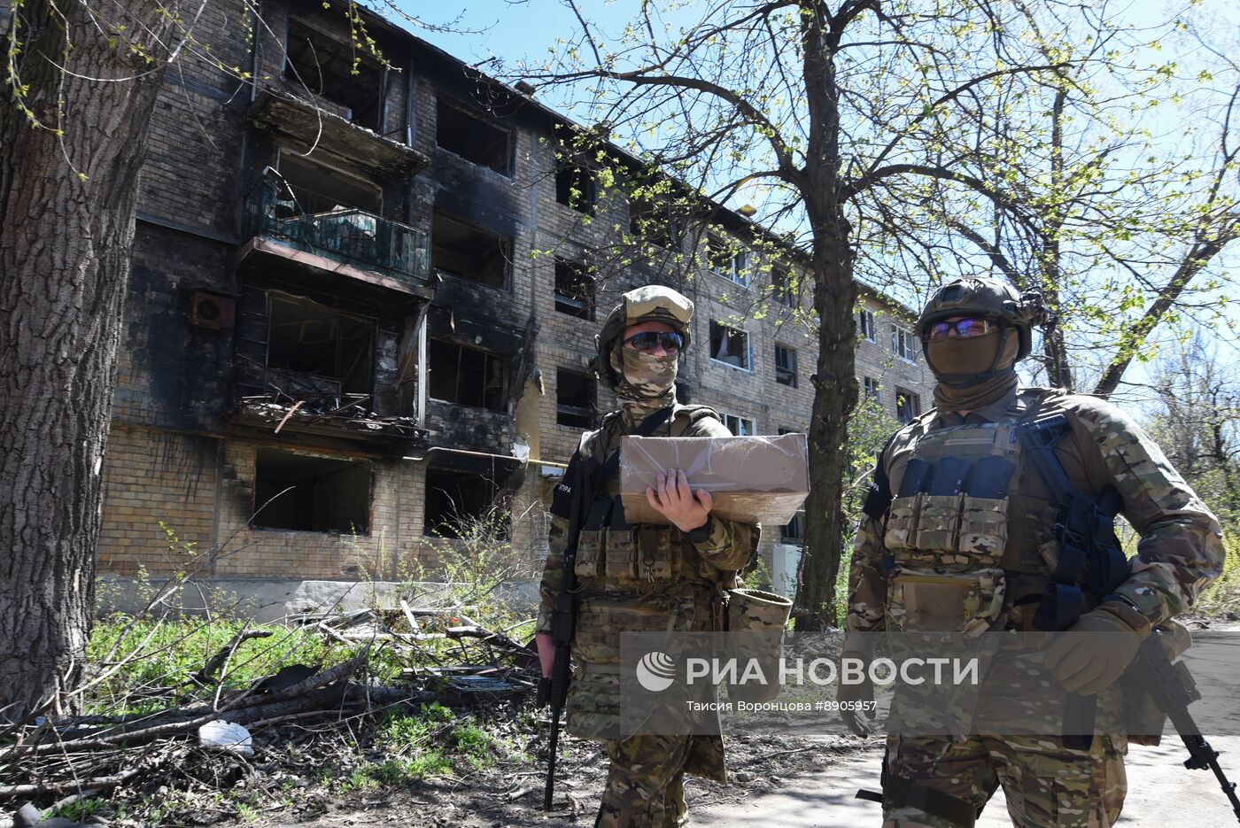Освящение и раздача пасхальных куличей в Авдеевке