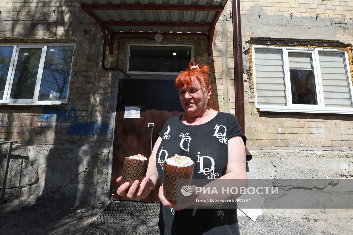Освящение и раздача пасхальных куличей в Авдеевке