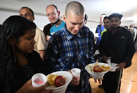Благотворительные обеды Индийского национального культурного центра "Сита"